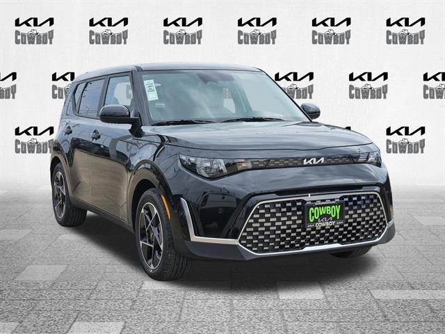 2025 Kia Soul EX's photo
