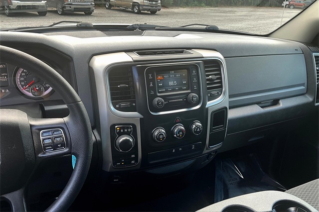 2020 Ram 1500 Classic Warlock photo 10