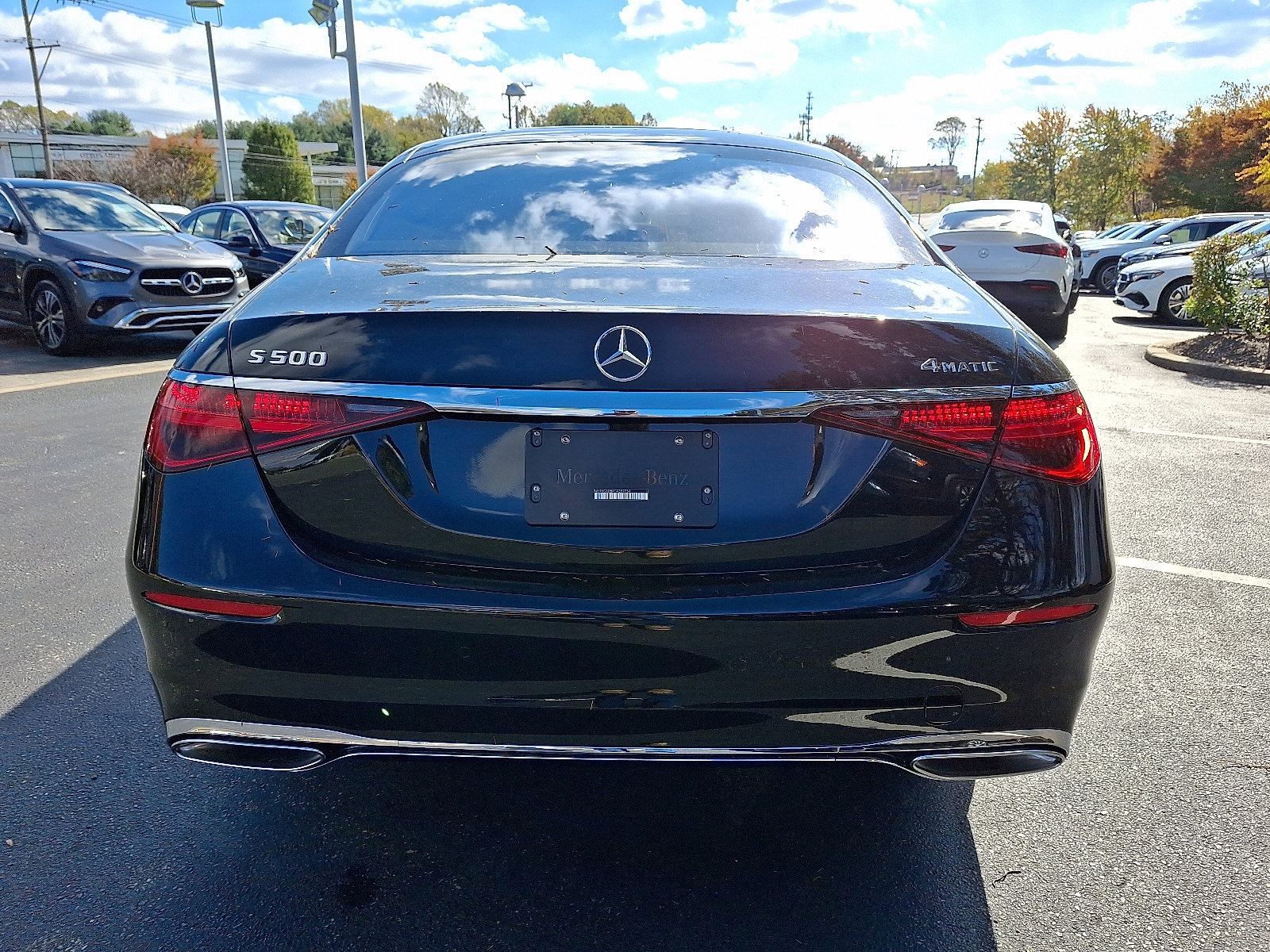 2026 Mercedes Benz S 500 4MATIC photo 3