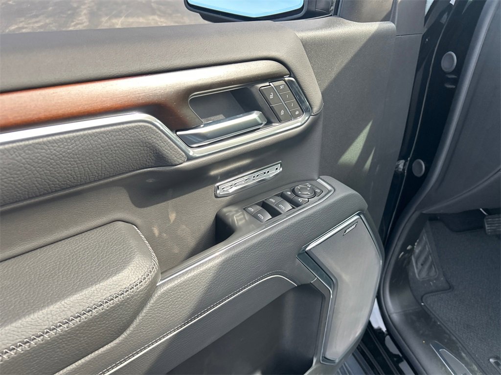 2026 Gmc Sierra Denali photo 15