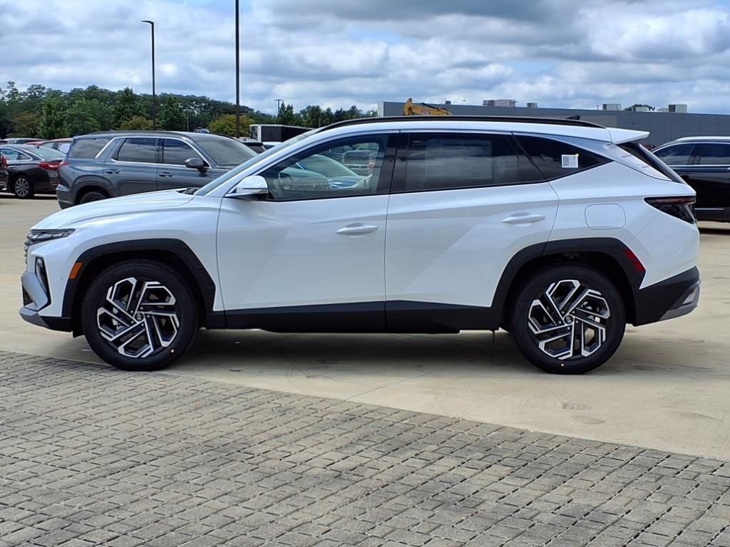 2026 Hyundai Tucson Limited photo 2