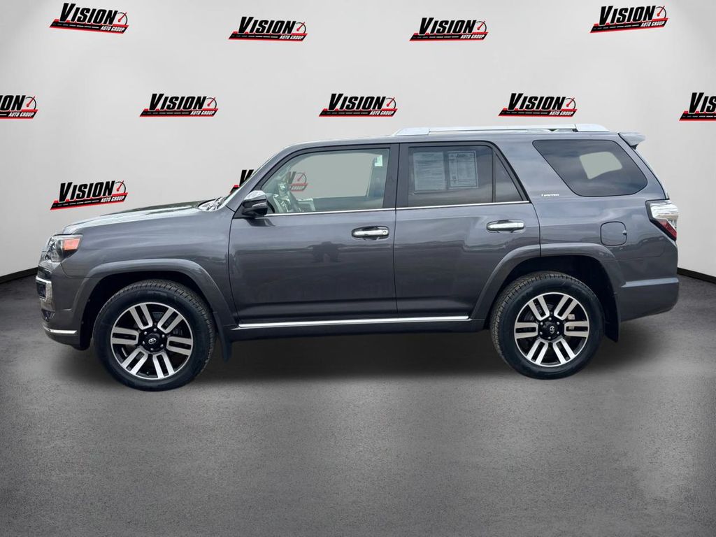 2022 Toyota 4Runner Limited photo 4