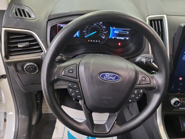 2024 Ford Edge SE photo 4