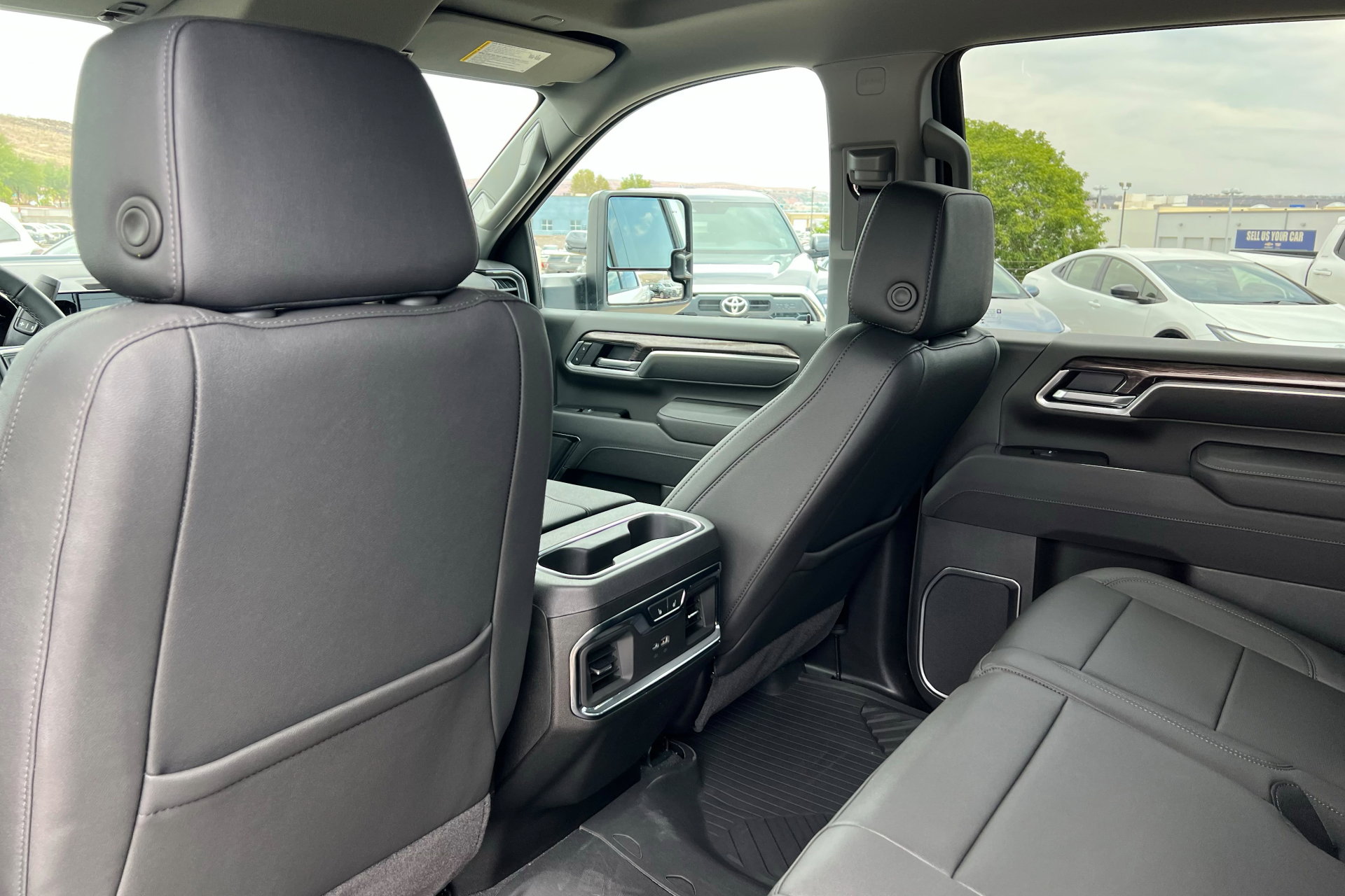 2025 Chevrolet Silverado 3500HD LTZ photo 19