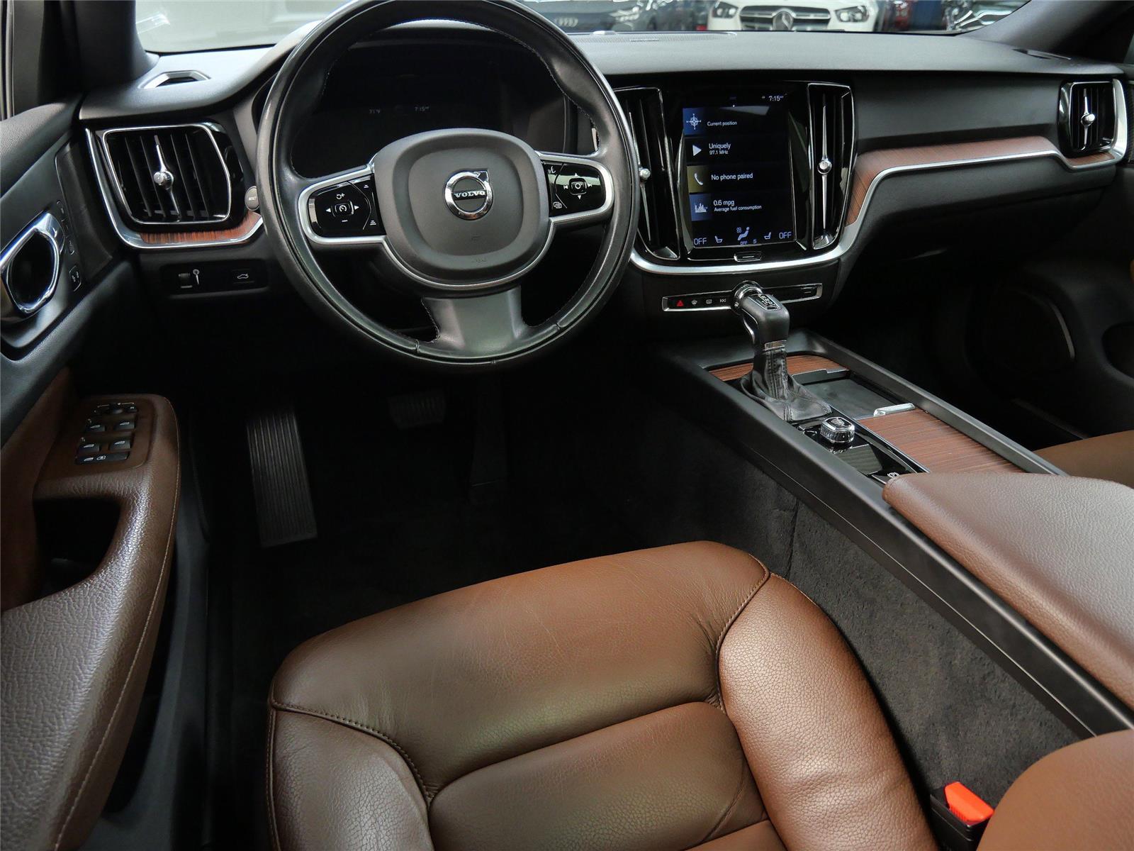 Used 2022 Volvo V60 Cross Country Base with VIN YV4102WK4N2092568 for sale in Minnetonka, Minnesota