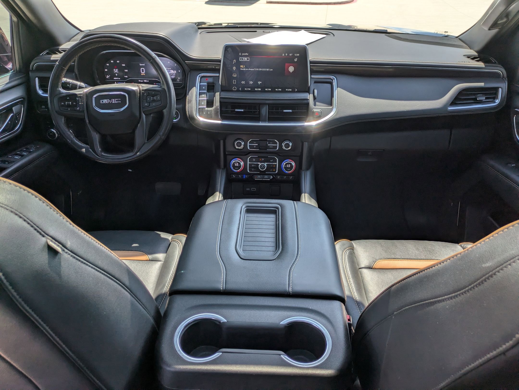 2023 Gmc Yukon XL AT4 photo 17