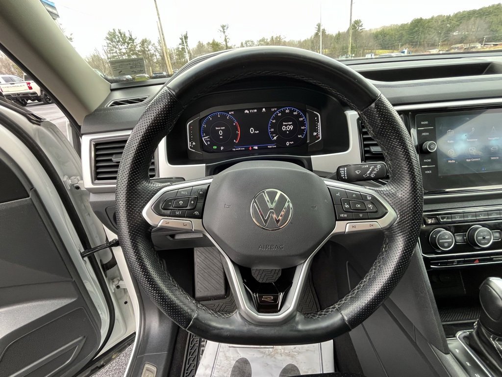 2021 Volkswagen Atlas V6 SEL R-Line photo 2