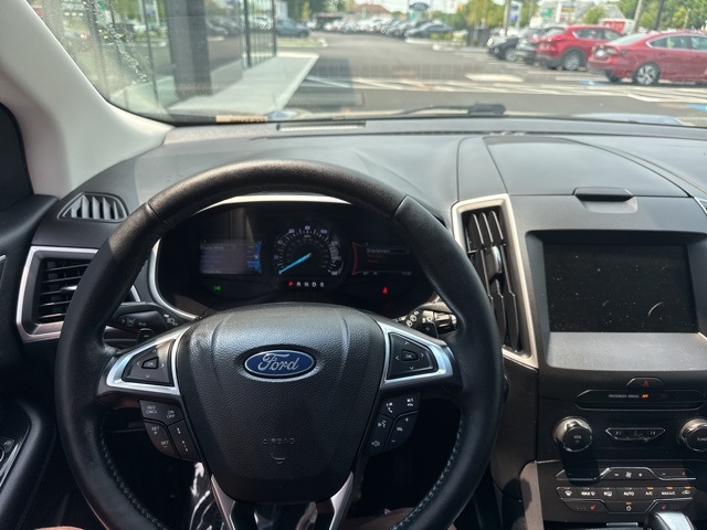 2018 Ford Edge SEL photo 14