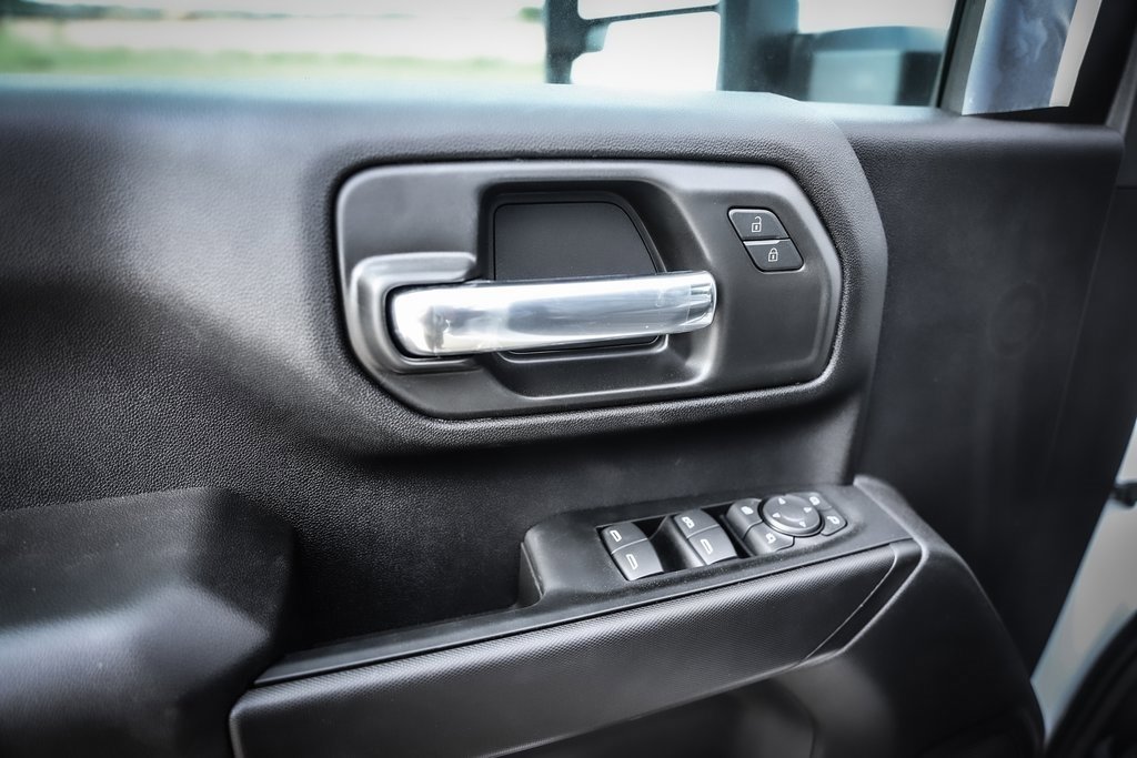 2024 Chevrolet Silverado Work Truck photo 10