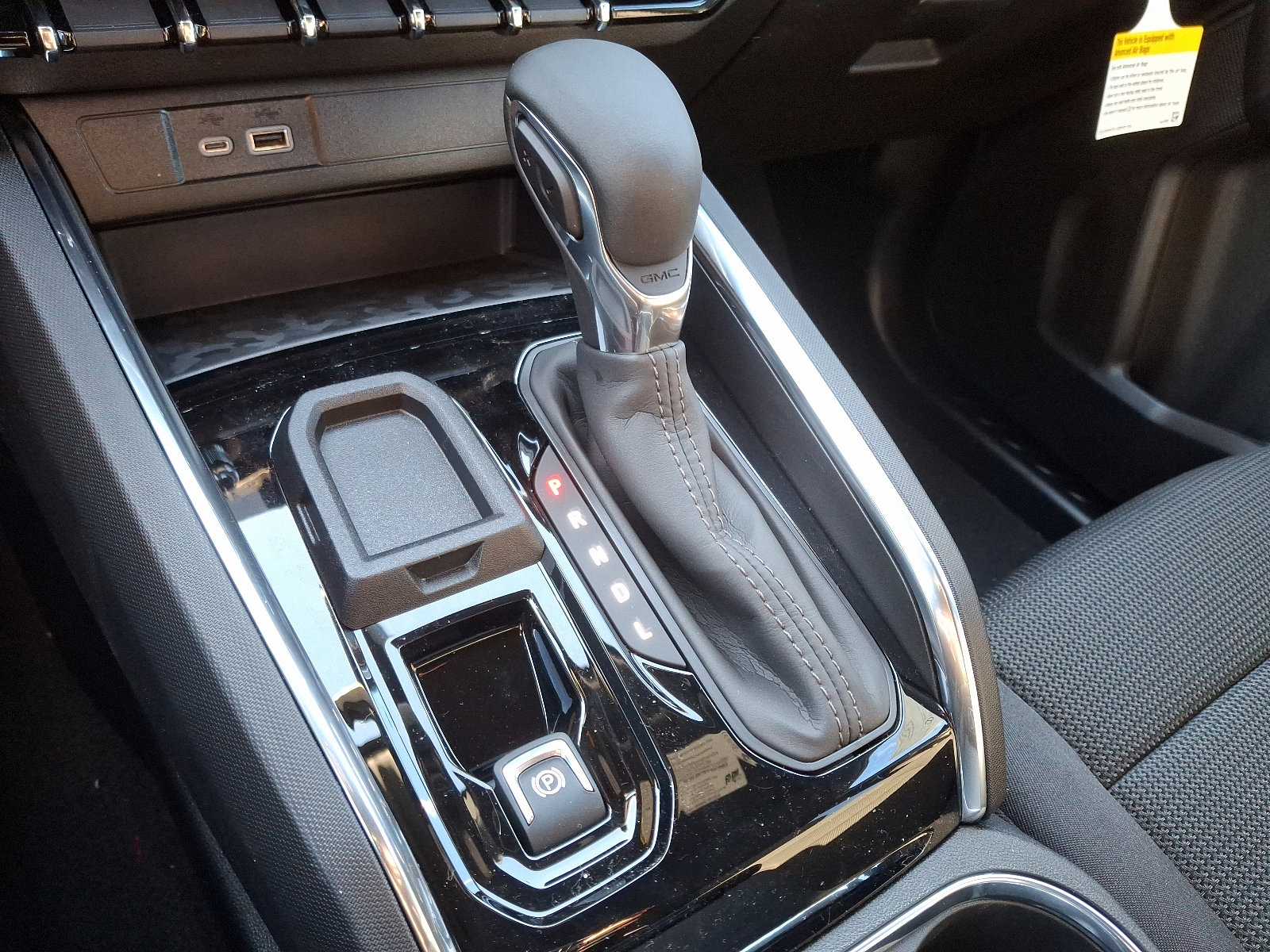 2025 Gmc Canyon Elevation photo 7