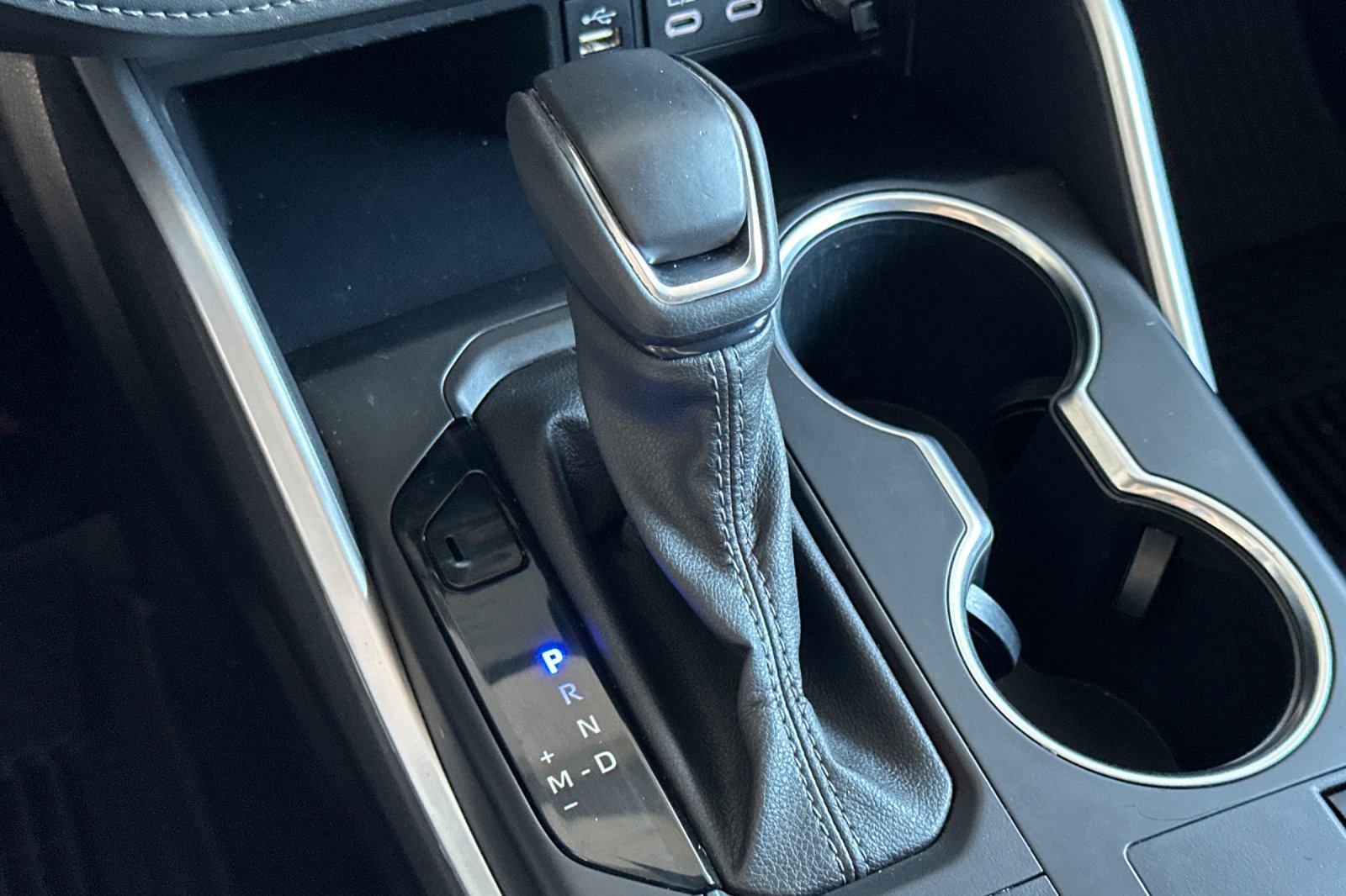 2023 Toyota Highlander L photo 19