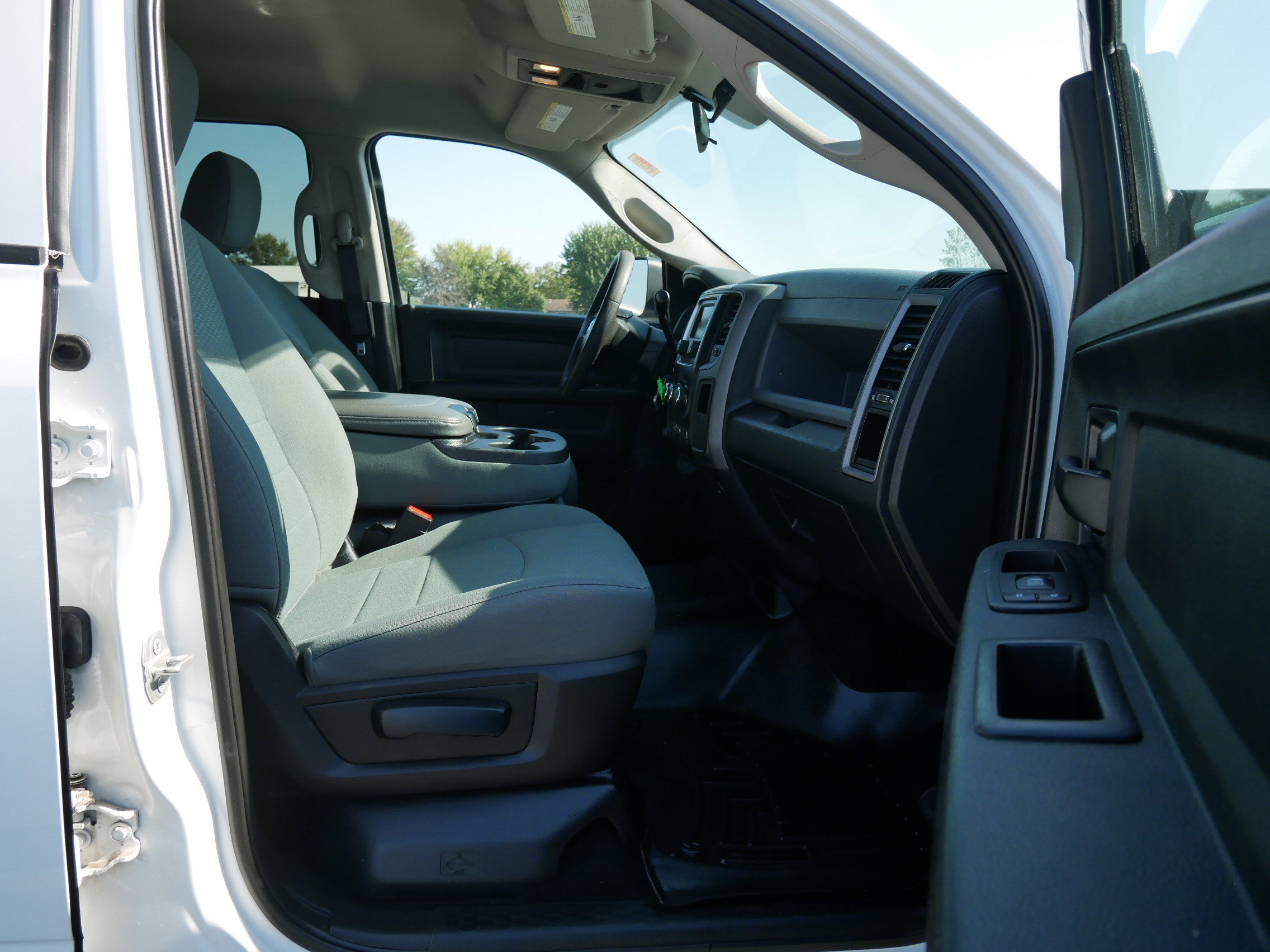 2018 Ram 2500 Tradesman photo 13