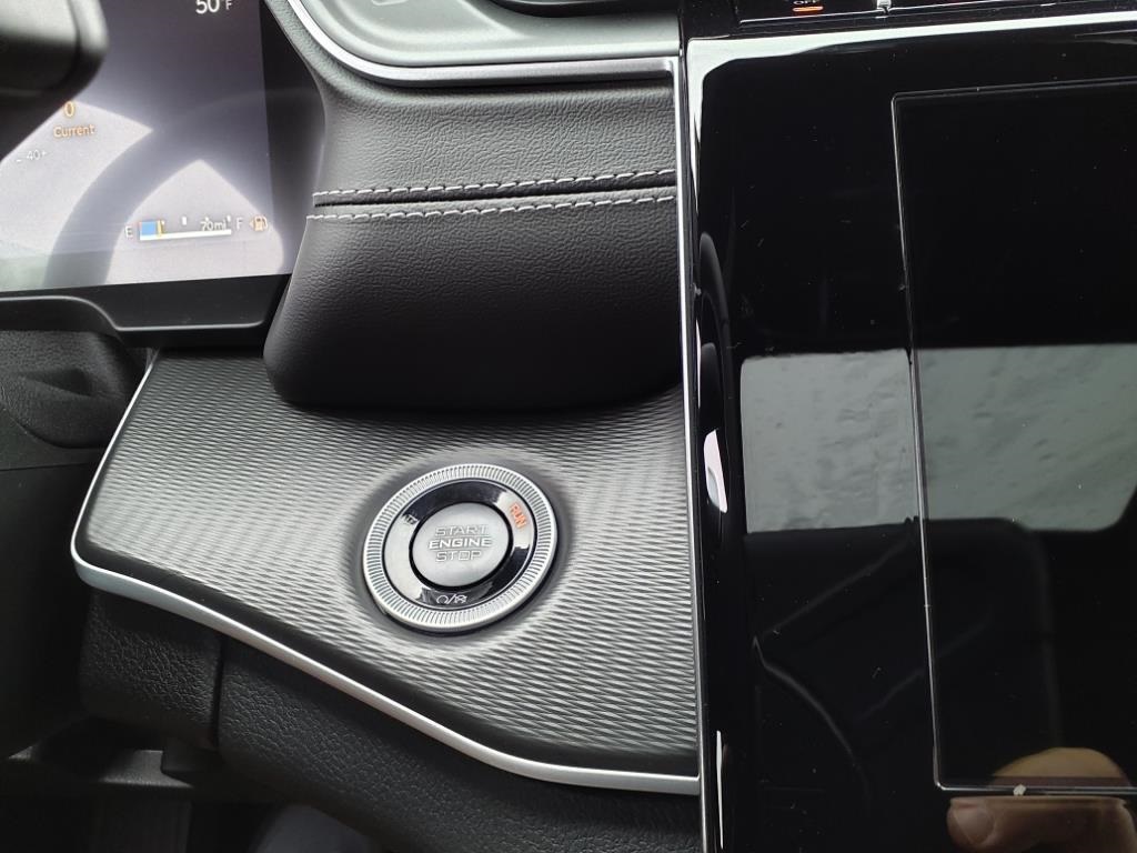 2025 Jeep Grand Cherokee Altitude X photo 19