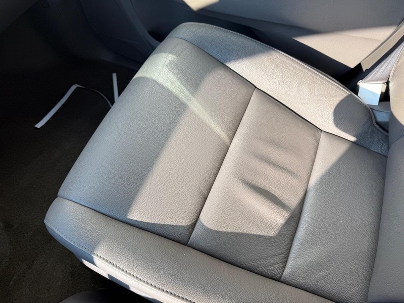 2016 Honda Odyssey Touring photo 27