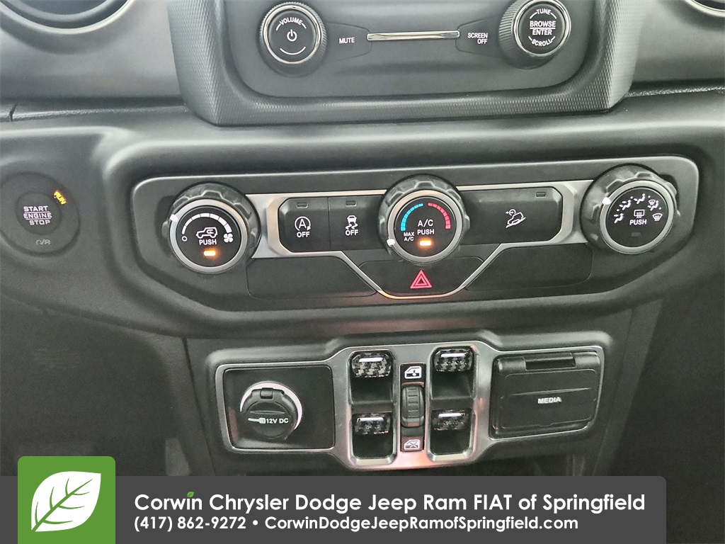 2019 Jeep Wrangler Unlimited Sport S photo 25