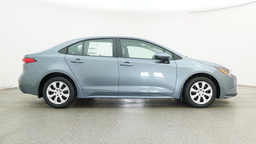 2026 Toyota Corolla LE photo 26