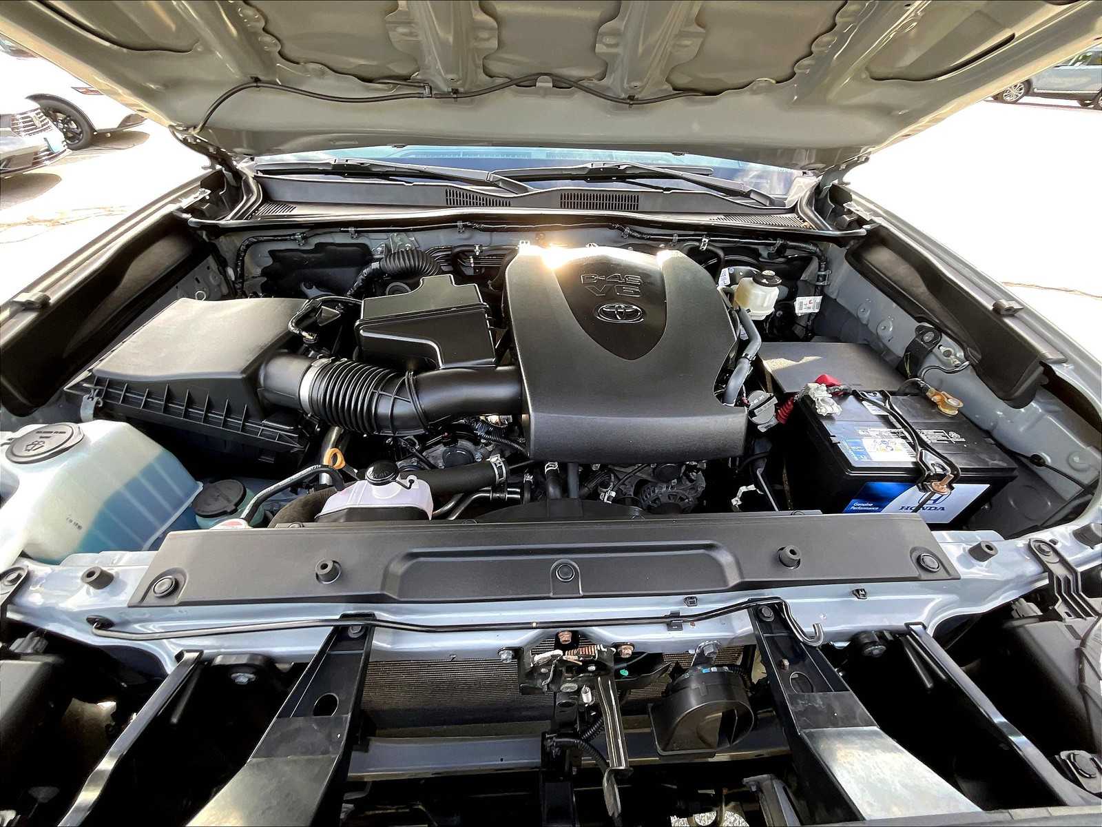 2021 Toyota Tacoma SR5 photo 27