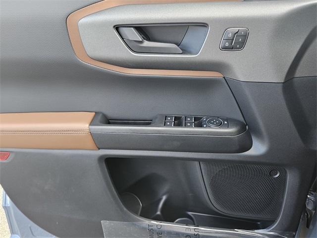 2025 Ford Bronco Sport Outer Banks photo 26