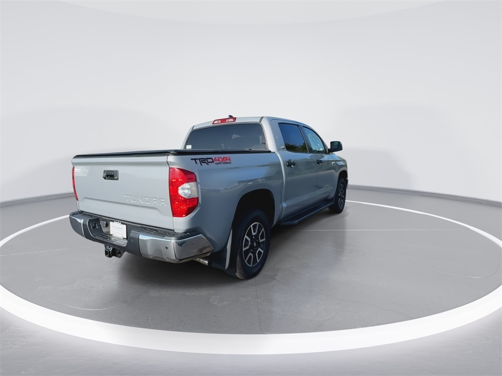 2020 Toyota Tundra SR5 CrewMax photo 8