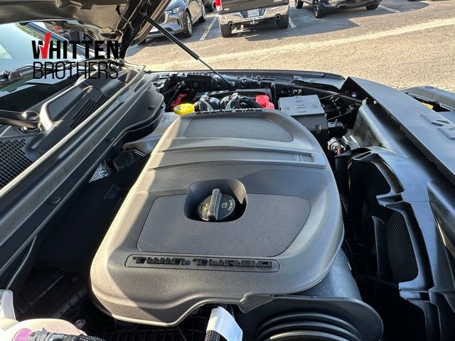 2026 Ram 1500 Laramie photo 14