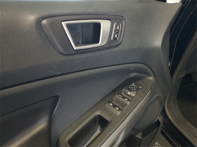 2020 Ford EcoSport Titanium photo 8