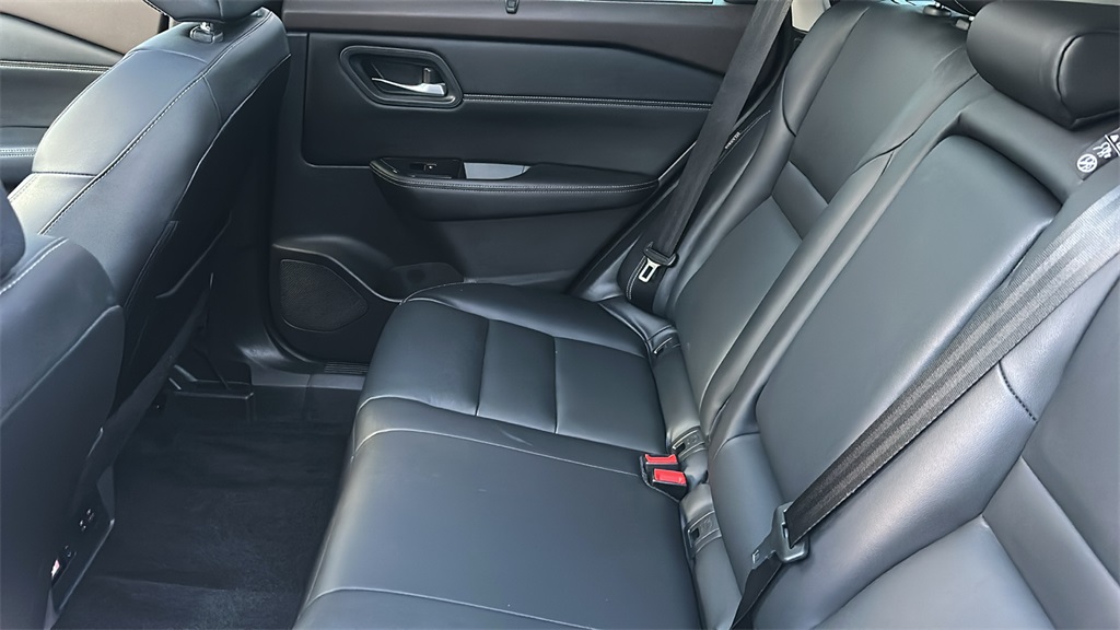 2023 Nissan Rogue SL photo 28