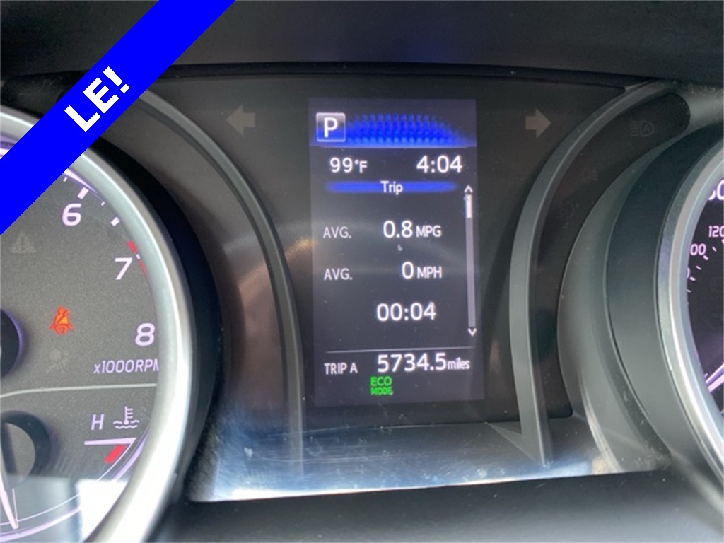 2023 Toyota Camry LE photo 13