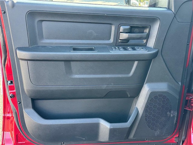 2026 Ram 5500 Tradesman photo 14
