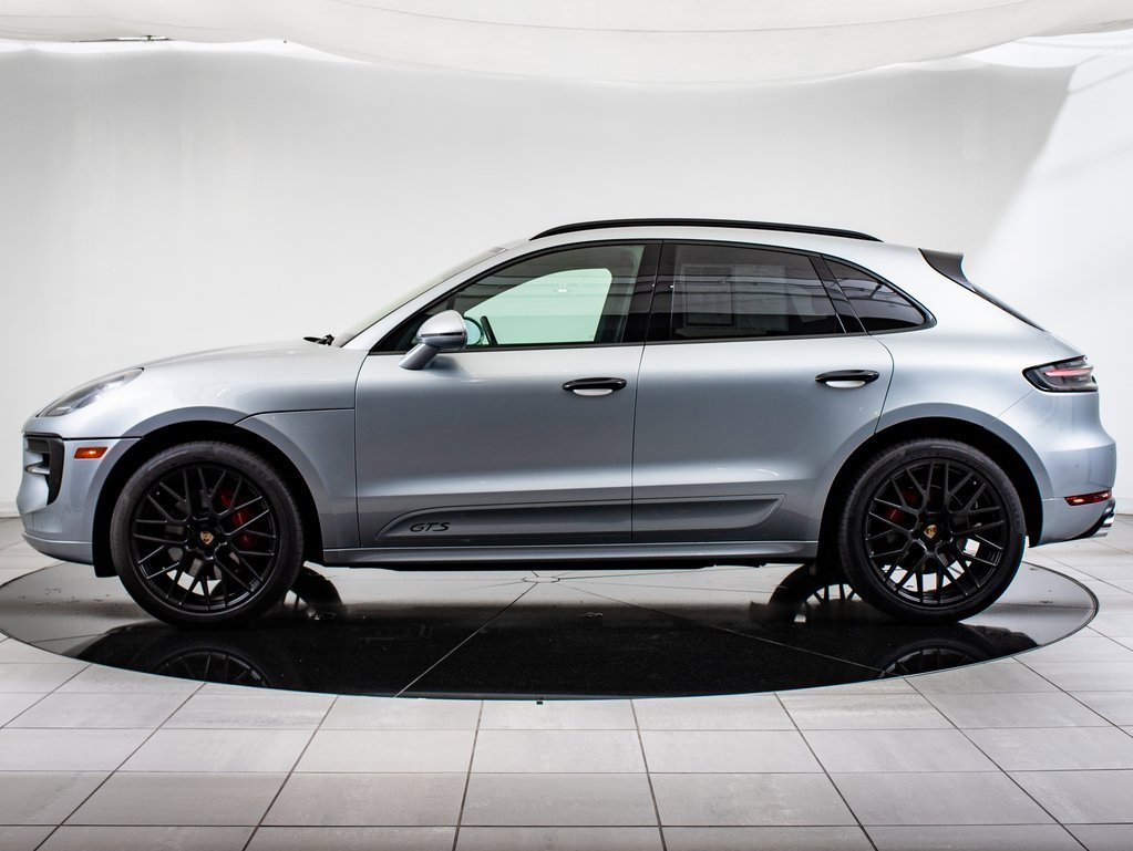 2021 Porsche Macan GTS photo 2