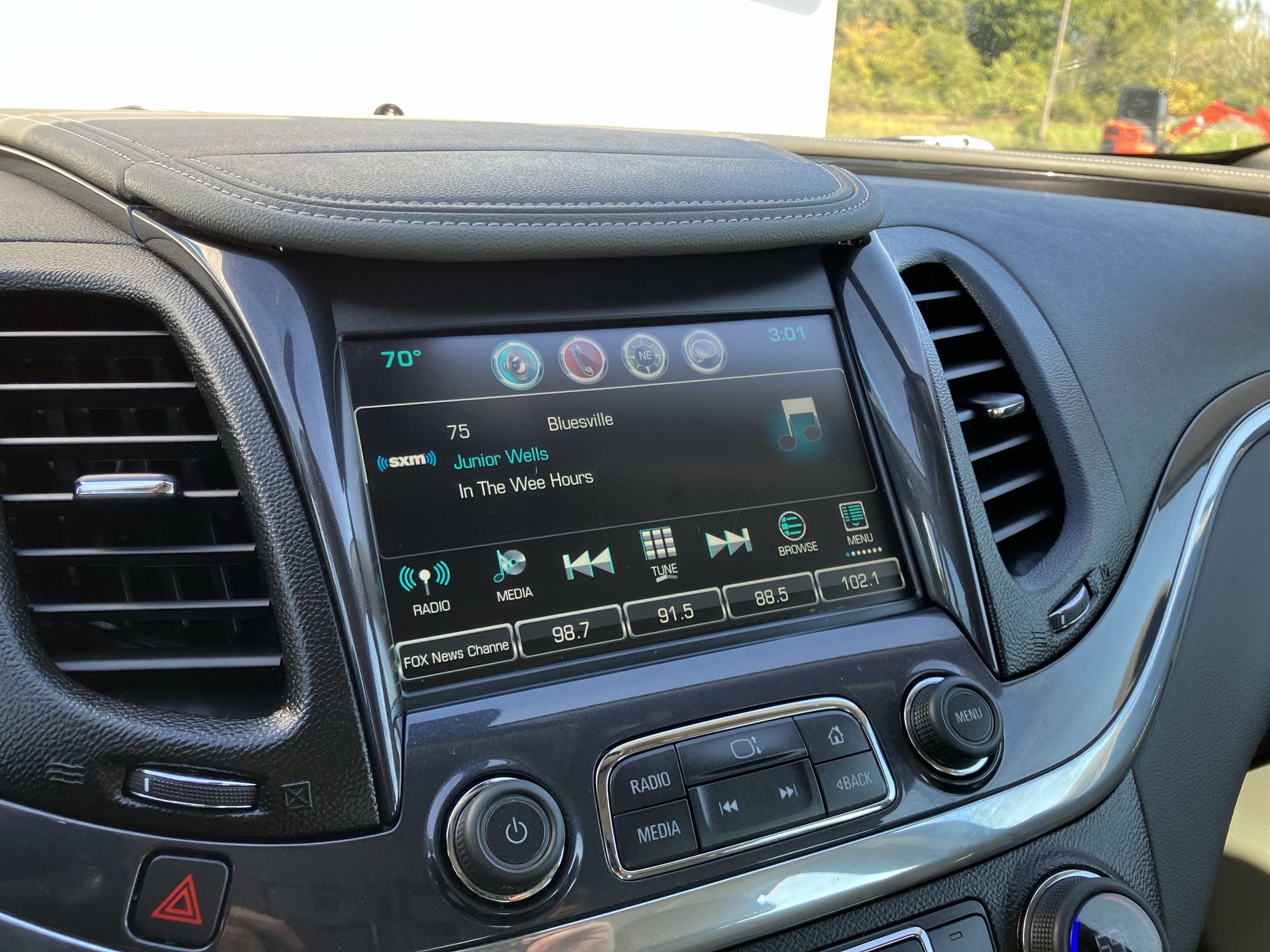 2017 Chevrolet Impala 1LT photo 5