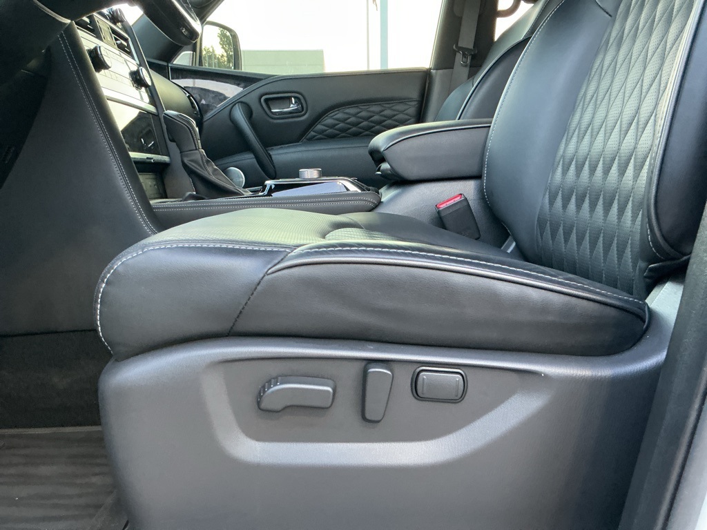2024 Infiniti QX80 Sensory photo 17