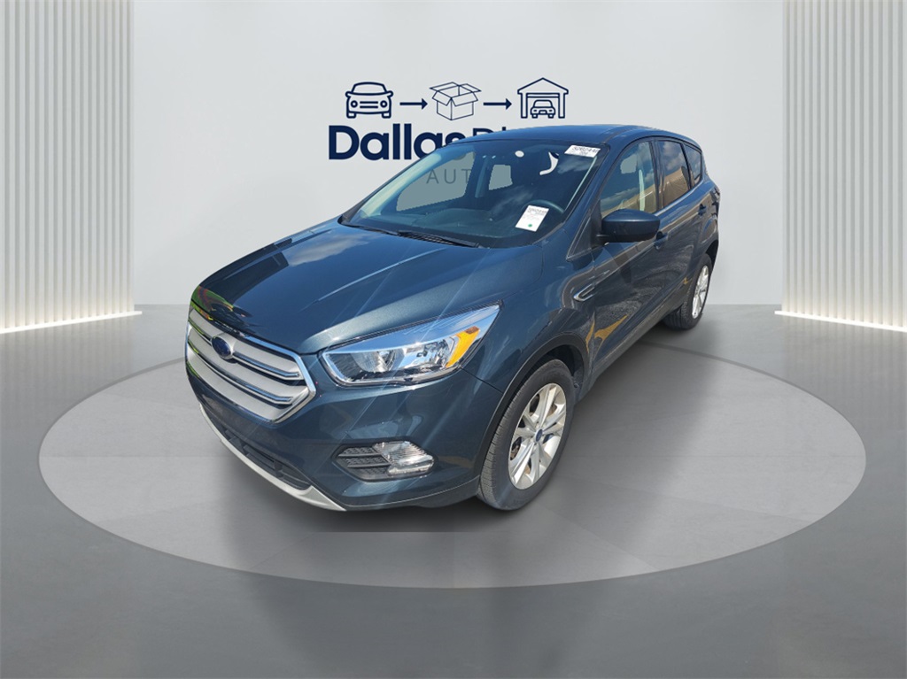2019 Ford Escape SE photo 3