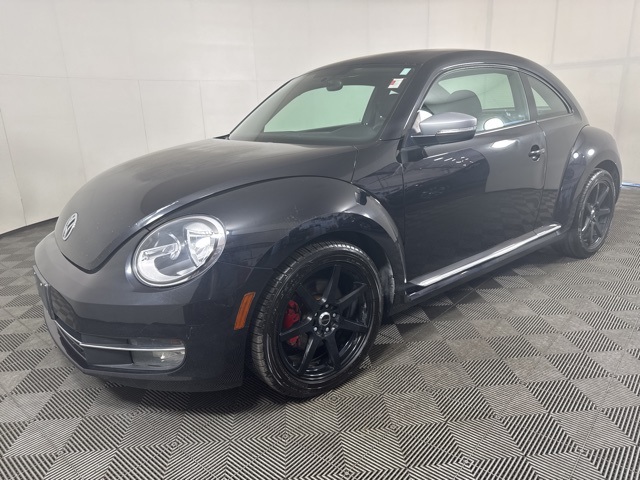 2012 Volkswagen Beetle photo 7