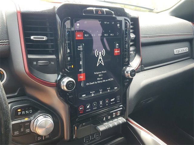 2020 Ram 1500 Rebel photo 24