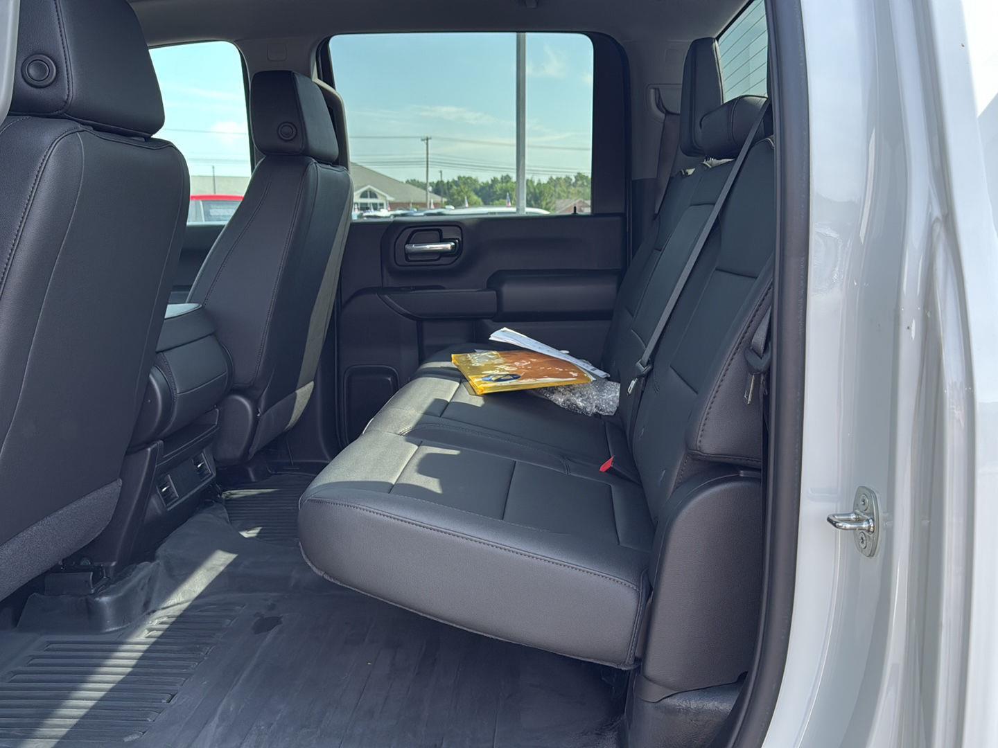 2024 Chevrolet Silverado 2500HD photo 17