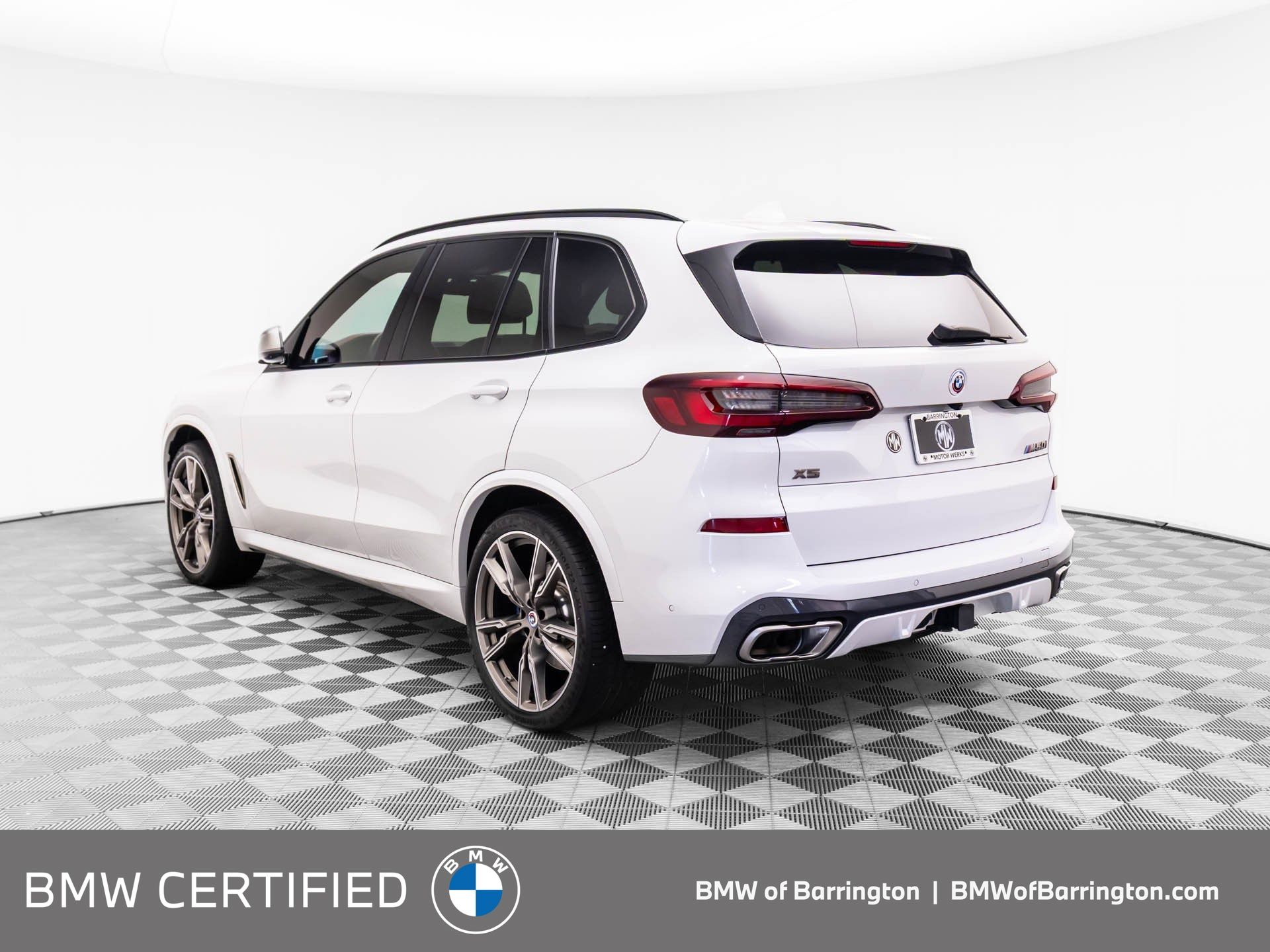 2023 Bmw X5 M50i photo 2