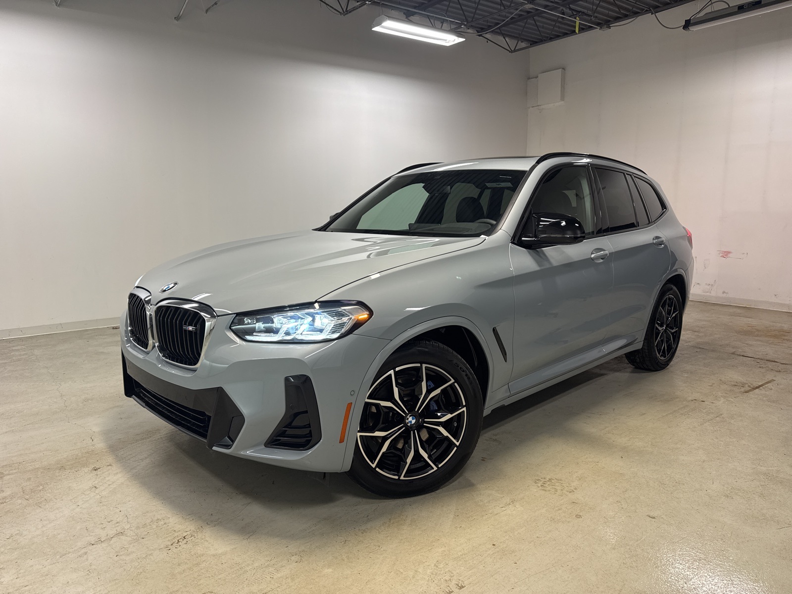 2024 BMW X3 40i's photo