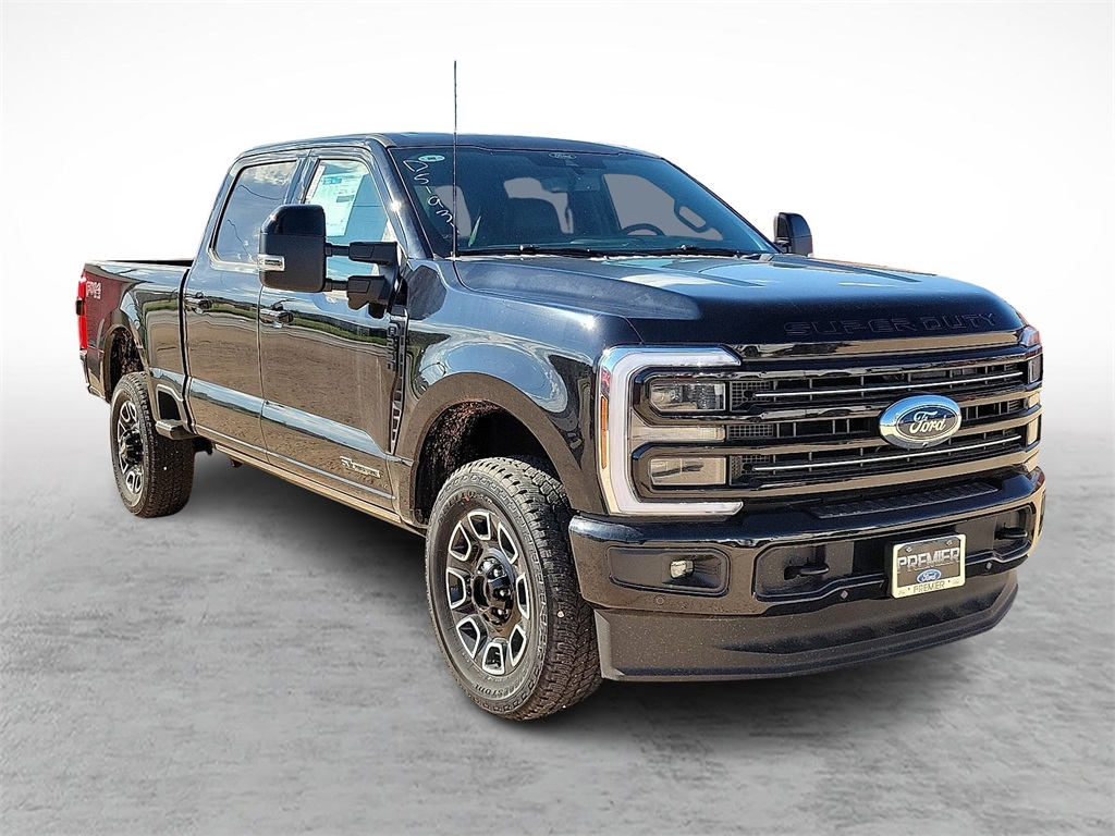 2025 Ford F-250 Super Duty Platinum's photo