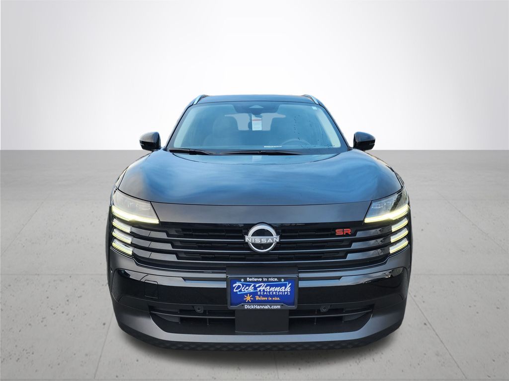 2025 Nissan Kicks SR photo 3