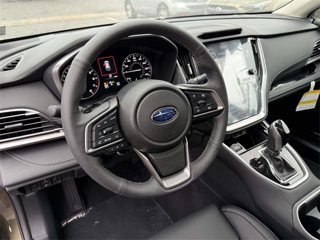 2025 Subaru Outback Touring XT photo 2