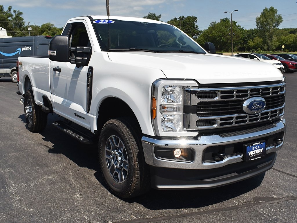 2025 Ford F-250 XLT photo 8
