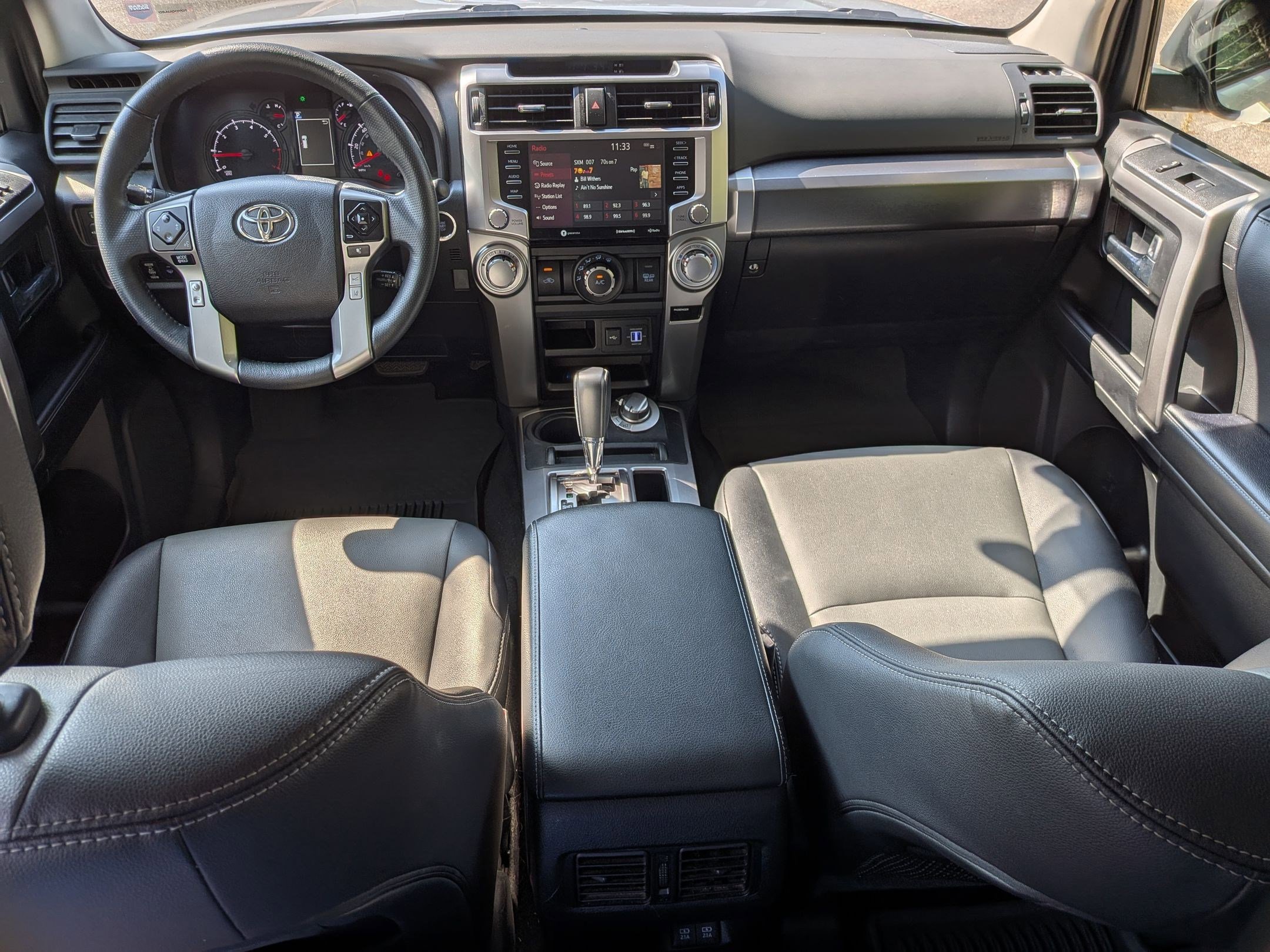 2022 Toyota 4Runner SR5 Premium photo 28