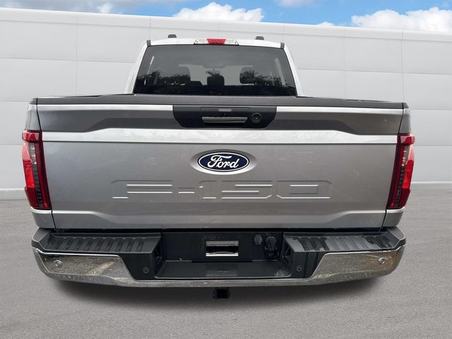 2024 Ford F-150 XLT photo 4