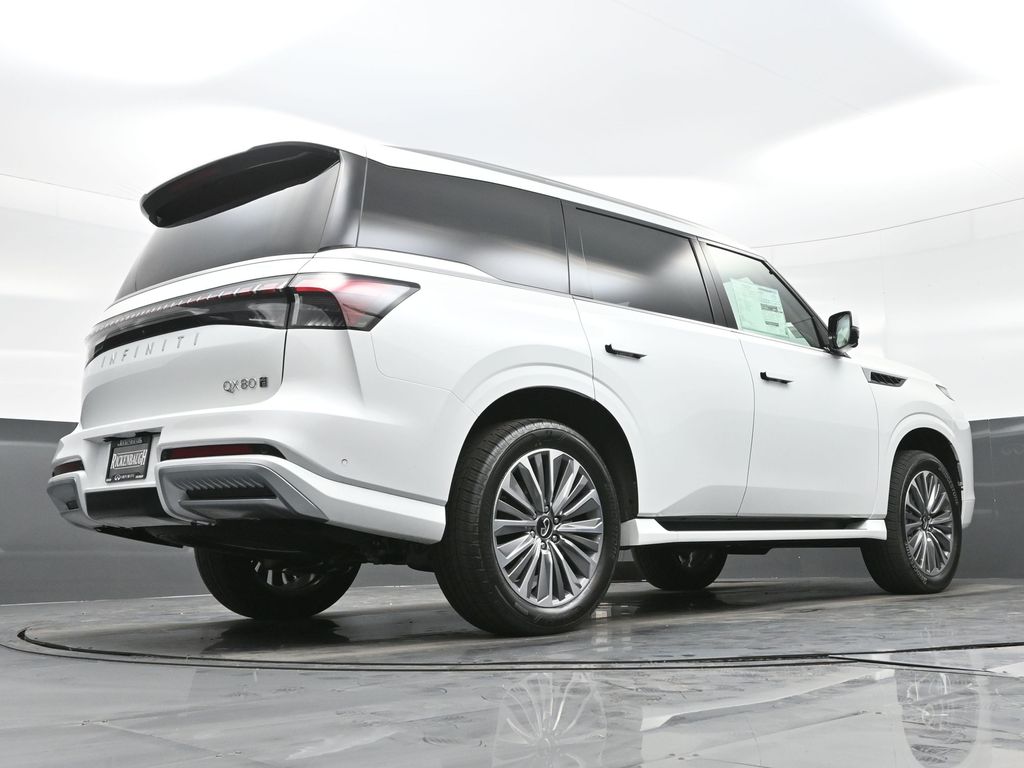 2025 Infiniti QX80 Sensory photo 14