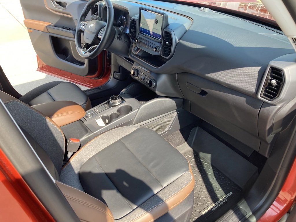 2022 Ford Bronco Sport Outer Banks photo 8