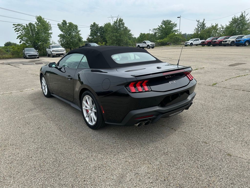 2024 Ford Mustang GT Premium Convertible photo 2