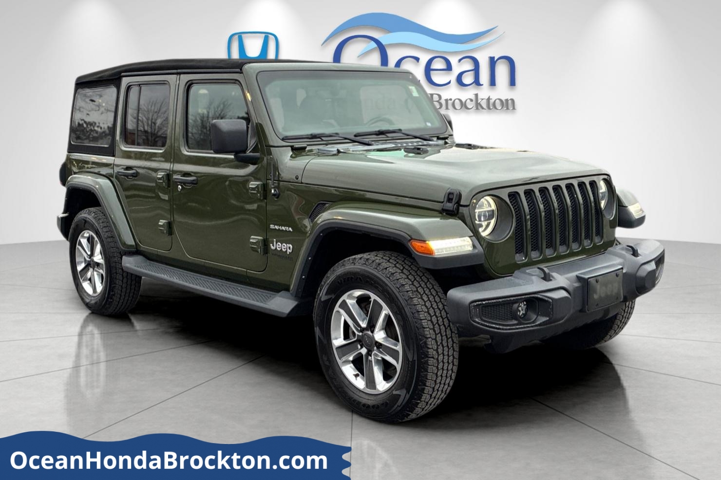 2022 Jeep Wrangler Unlimited Sahara's photo