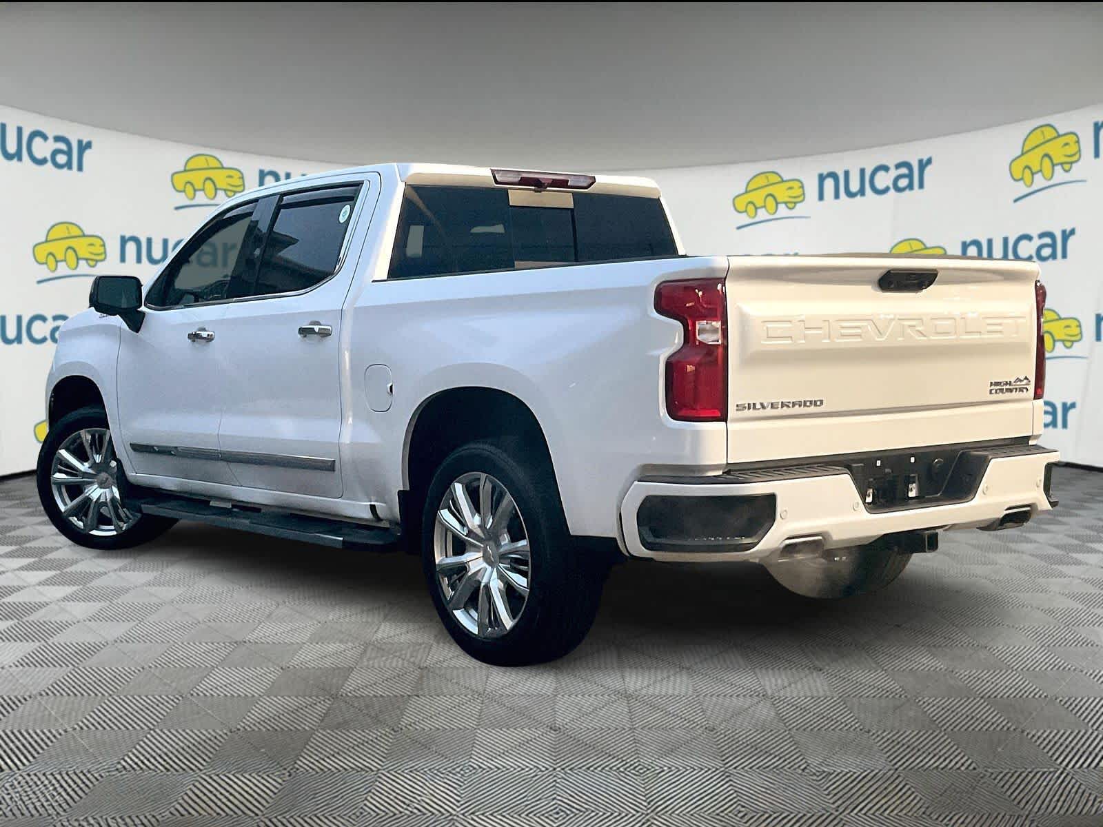 2022 Chevrolet Silverado 1500 High Country photo 4