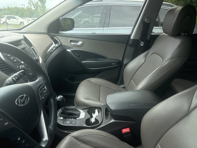 2014 Hyundai Santa Fe Sport Base photo 2