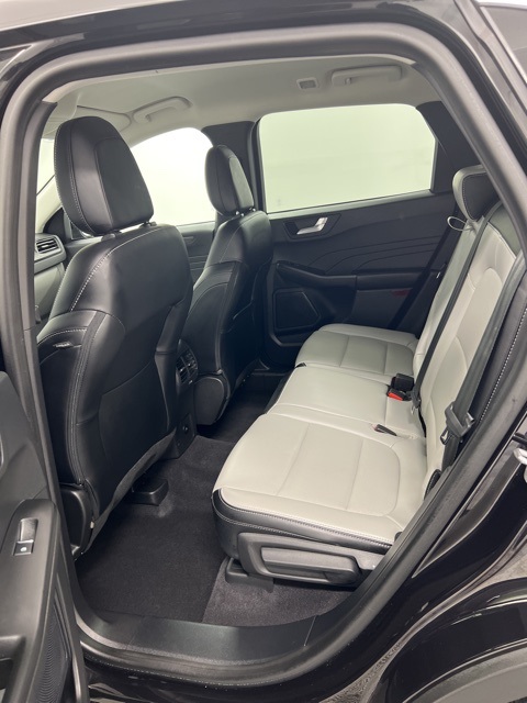 2023 Ford Escape Platinum photo 16